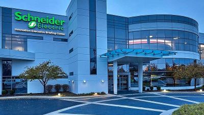 Schneider Electric eleva sus previsiones: la IA impulsa ventas récord de equipos eléctricos